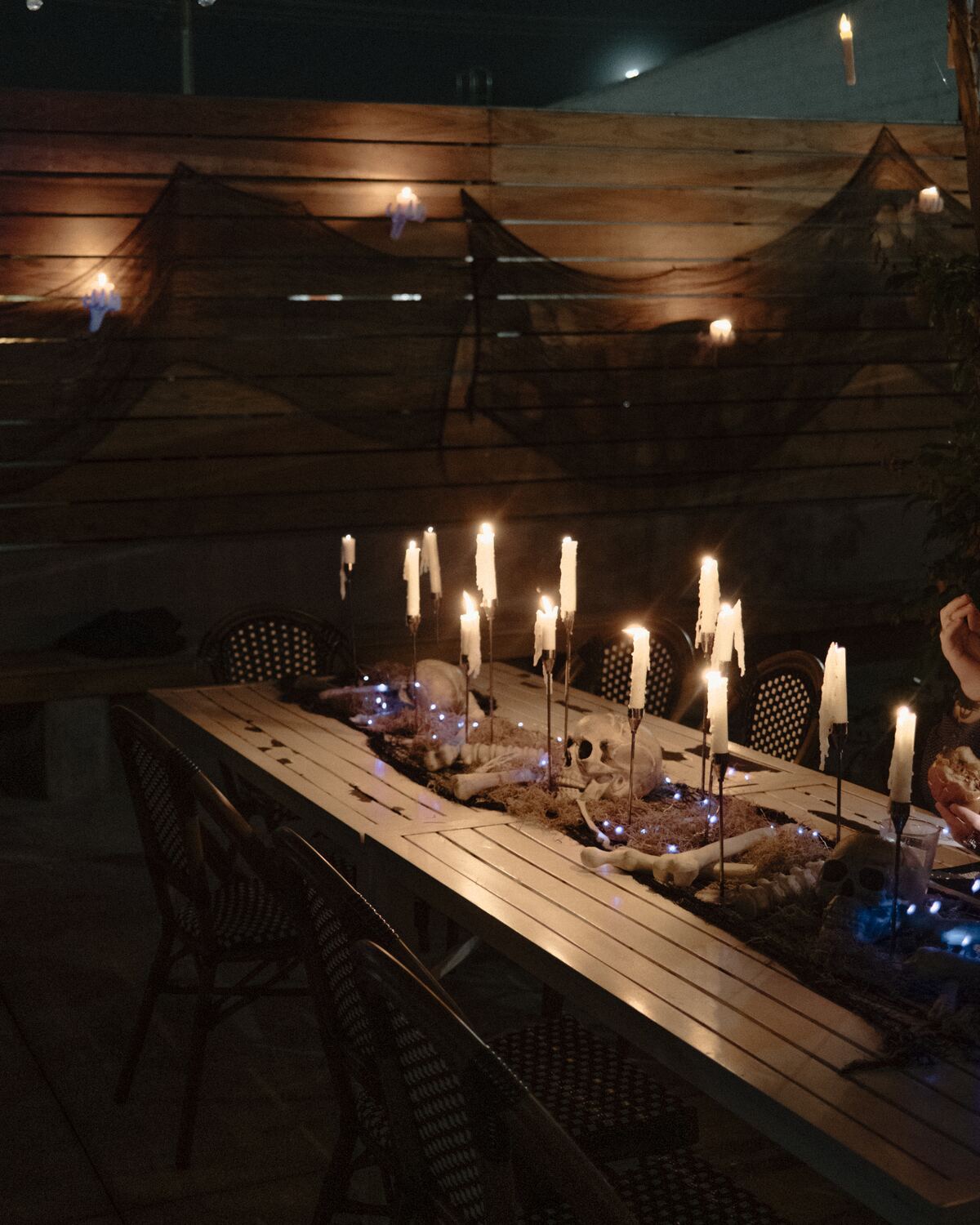Candlelit table in the Pioneer backyard